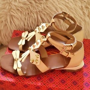 TORY BURCH Aurora T Strap Leather and Hardware Sandals